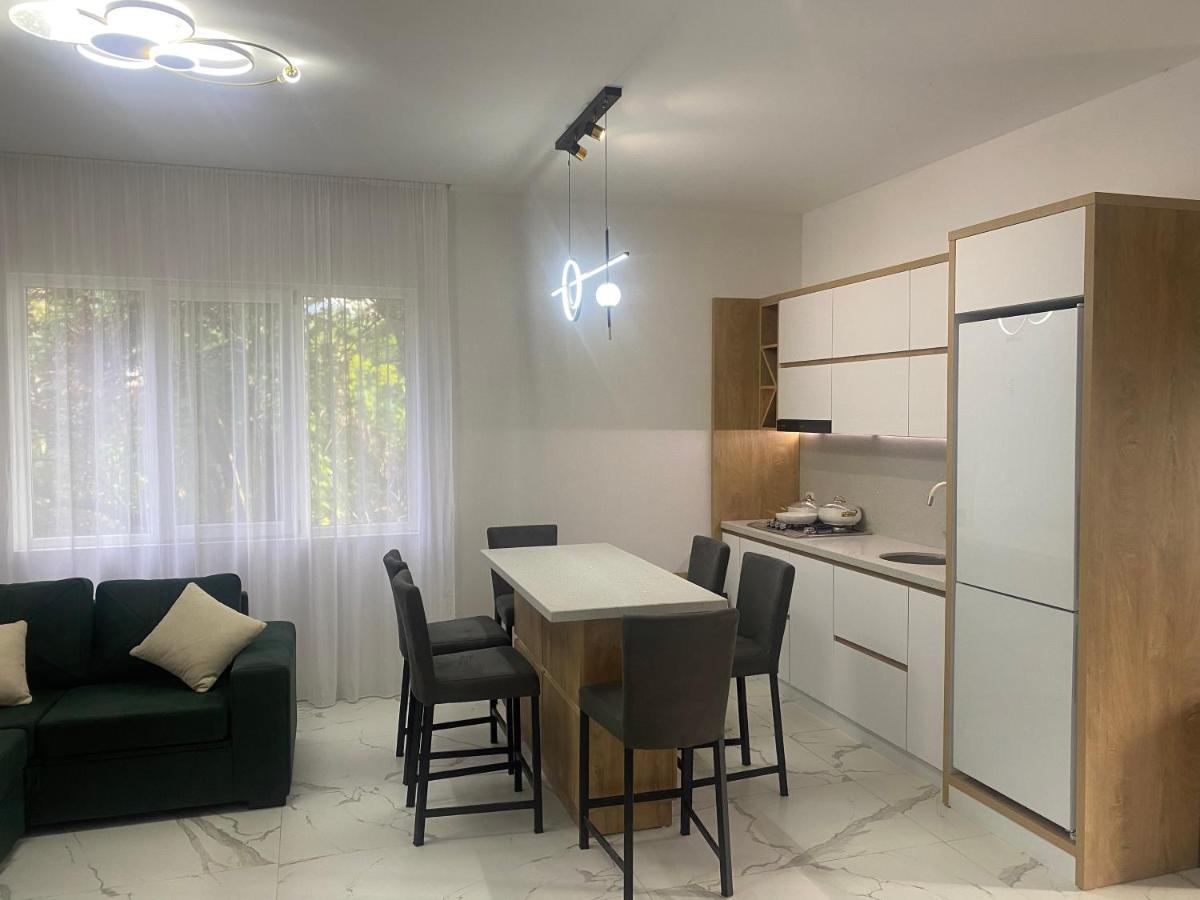 Orange Villa Гоніо Екстер'єр фото